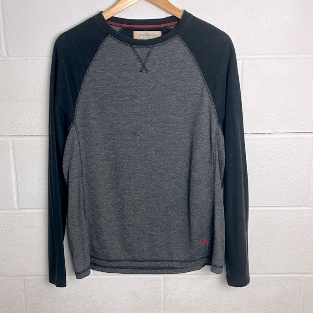 Tommy Bahama color block raglan crewneck sweater